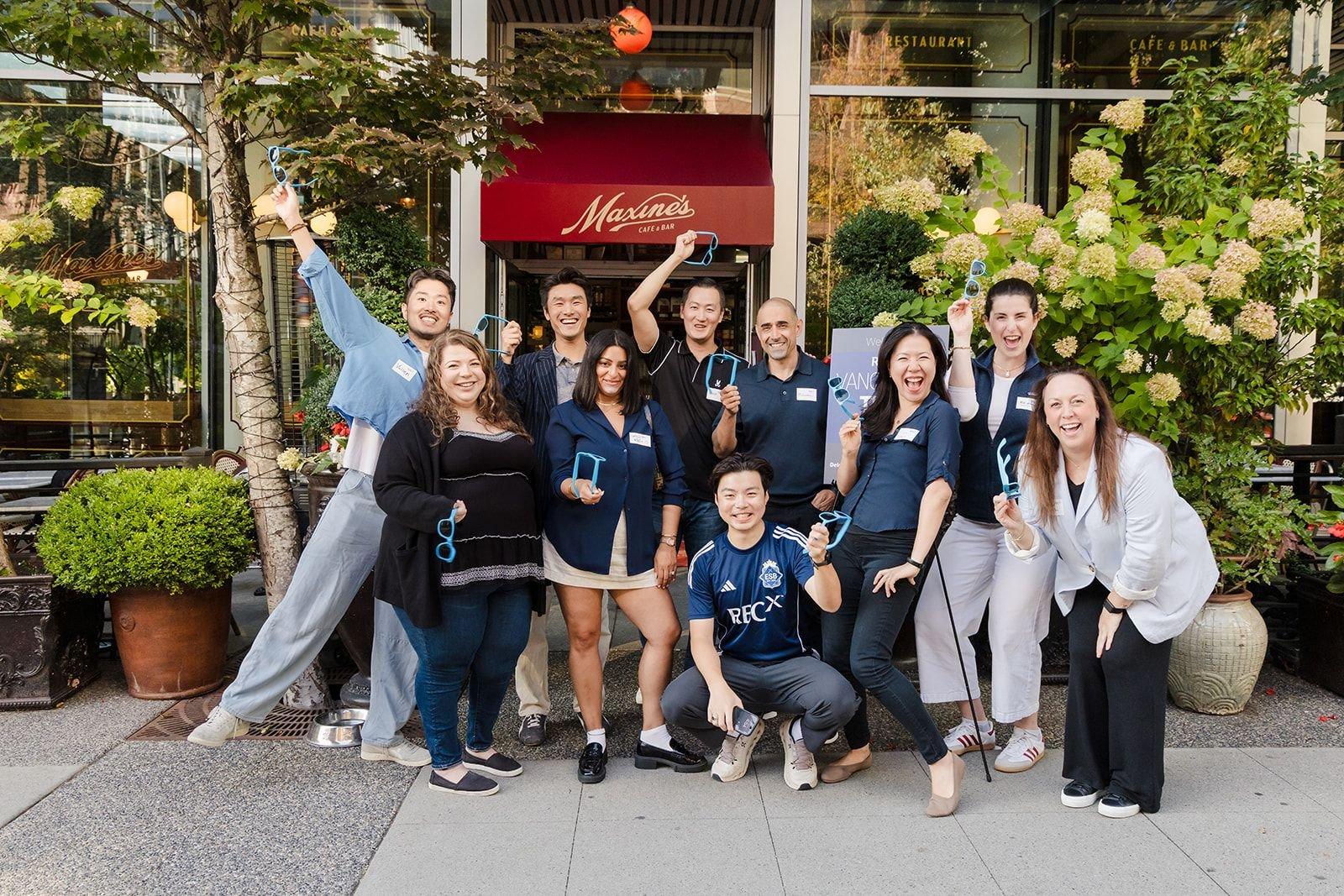 carousel-hero-element image-7