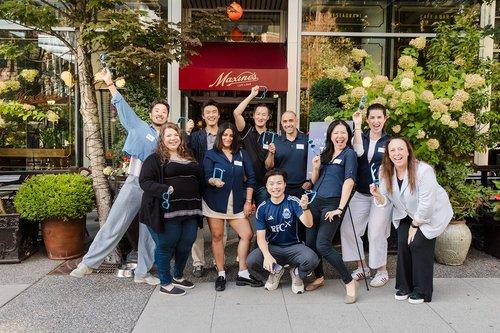 mobile - carousel-hero-element image-7