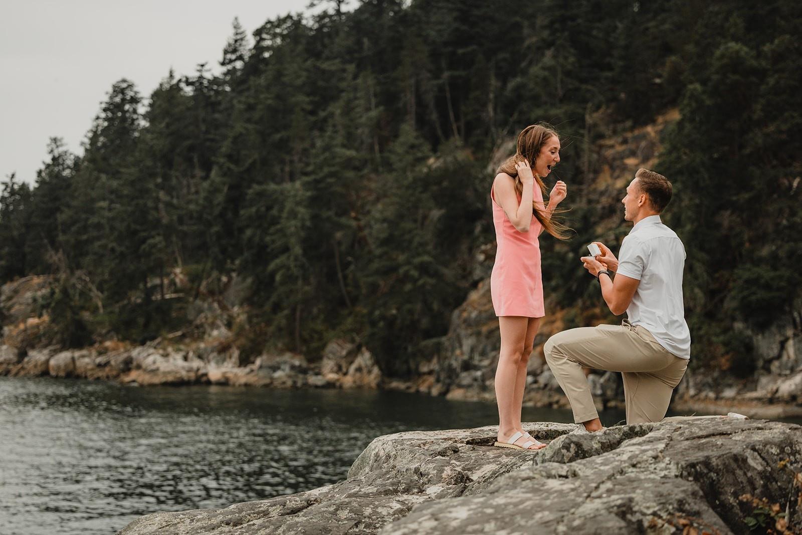 carousel-hero-element image-3